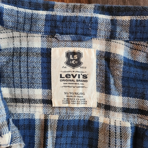 Warm Cozy Flannel Button Down Men's Shirt Plaid XL Cool, Comfortable GUC - Picture 4 of 5